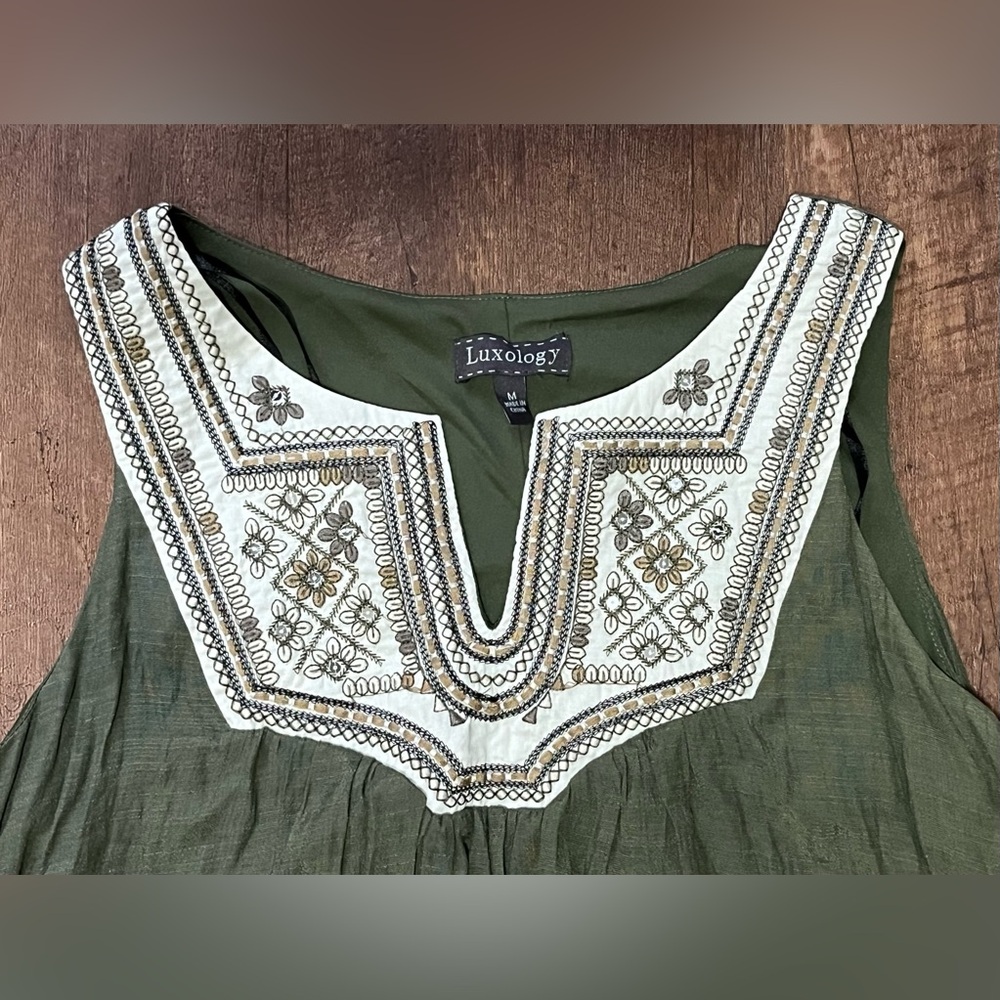 LUXOLOGY NWT dress olive green sleeveless lined knee length women’s medium - Picture 2 of 6